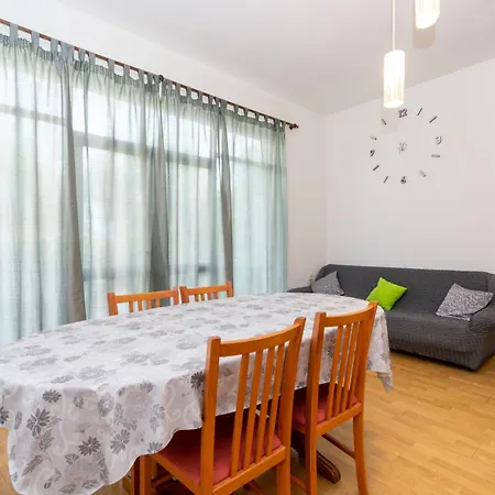 By The Sea Tkon, Pasman - 16275 Apartment