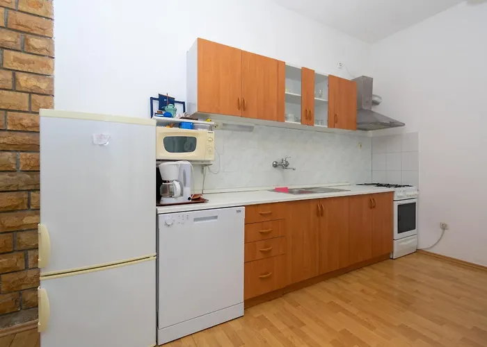 Апартаменты By The Sea Tkon, Pasman - 16275